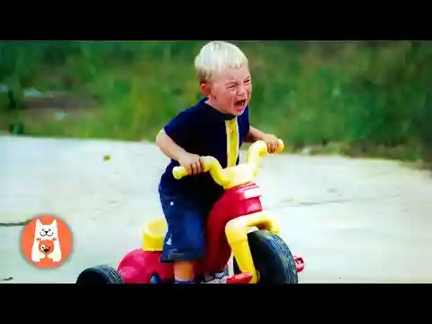 Mejores Videos Chistosos 🤣 Bebés Graciosos y Montando Momentos Fallidos | Espanol Funniest Videos