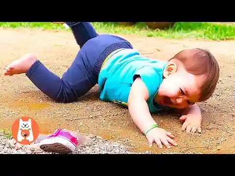 ¡Oh, no! Momentos Locos al Aire Libre de Bebés Divertidos #2 | Videos de risa