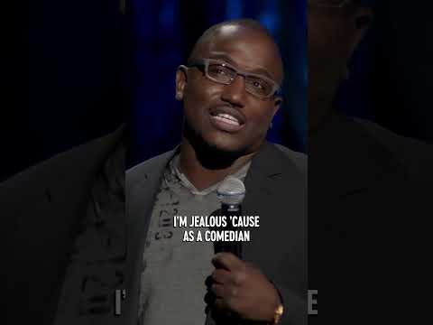 "He might be punching himself in the D*ck." 🎤: Hannibal Buress #shorts